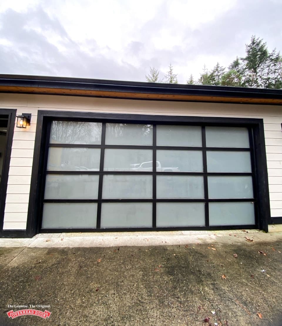 Garage Door Repair service by Overhead Door™ technician